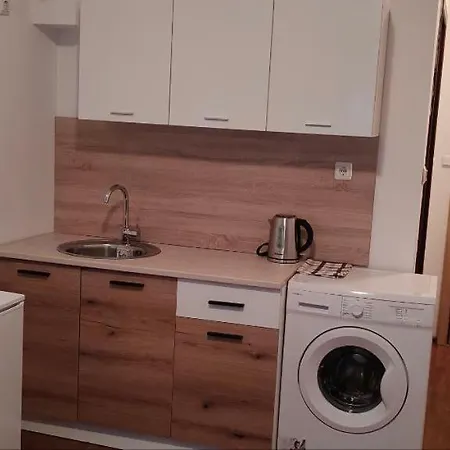 Sunny Day 6 партер Apartment